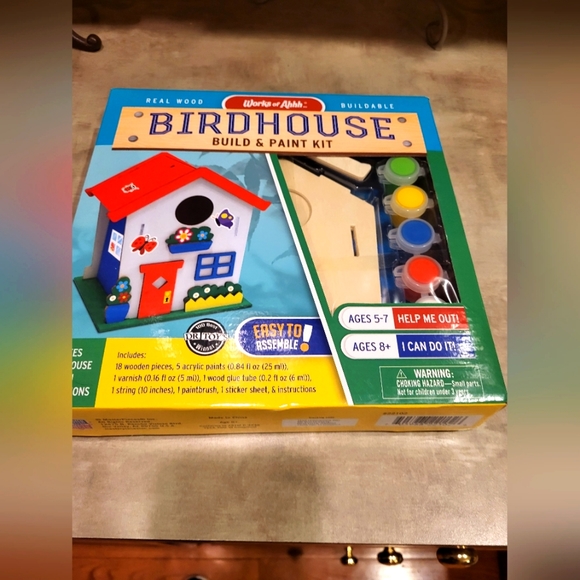 Works of Ahhh Craft Set - Birdhouse Buildable Paint Kit - Picture 1 of 2